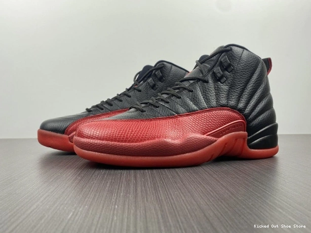 Kicked Out Shoe Store Jordan (2016) Retro Game 002 130690 12 Flu 0703